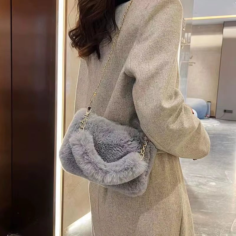 Autumn and Winter Plush Handbag for Woman New Small Chain Crossbody Bag Fashion Small Square Bag Single Shoulder Bag